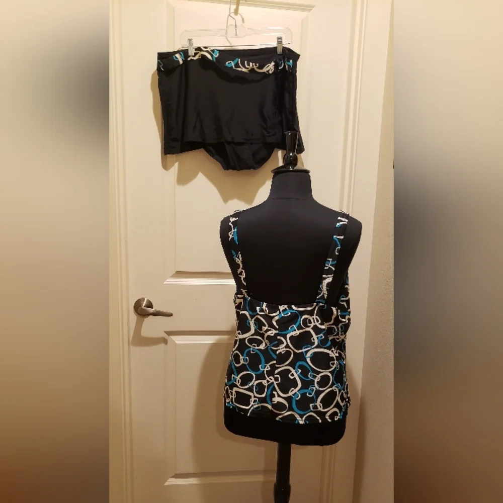 Ocean Dream Women's Black and Blue Patterned  Tankini Set (TOP AND BOTTOM)